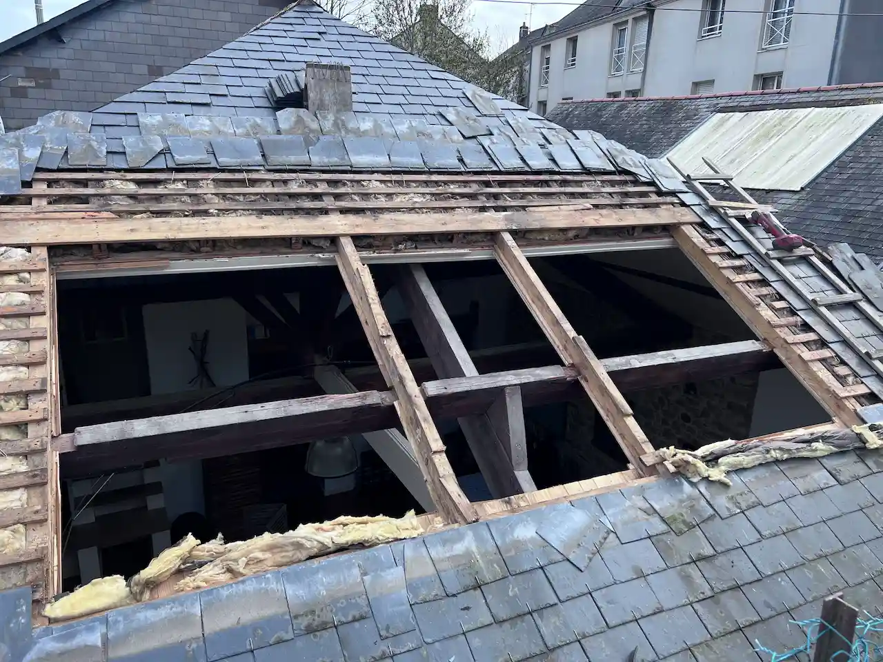 création-verrière-velux-3-en-1-toiture-ardoise